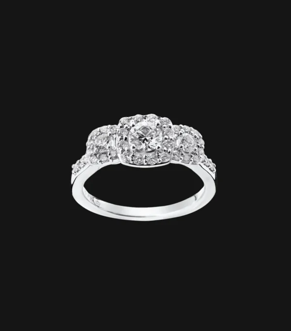 Diamant ring med tre rosetter*P. Hertz Best