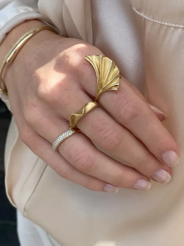 Plissé guldring*P. Hertz Fashion