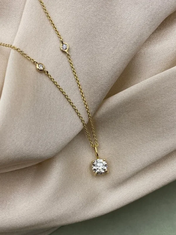 Solitaire vedhæng*P. Hertz New
