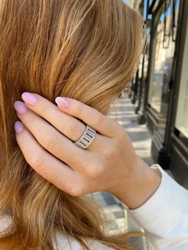 Strata Pavé ring*P. Hertz Online